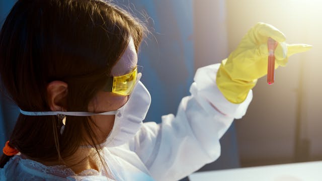 Exámenes de Laboratorio en Adultos Mayores: Importancia y Beneficios para la Salud